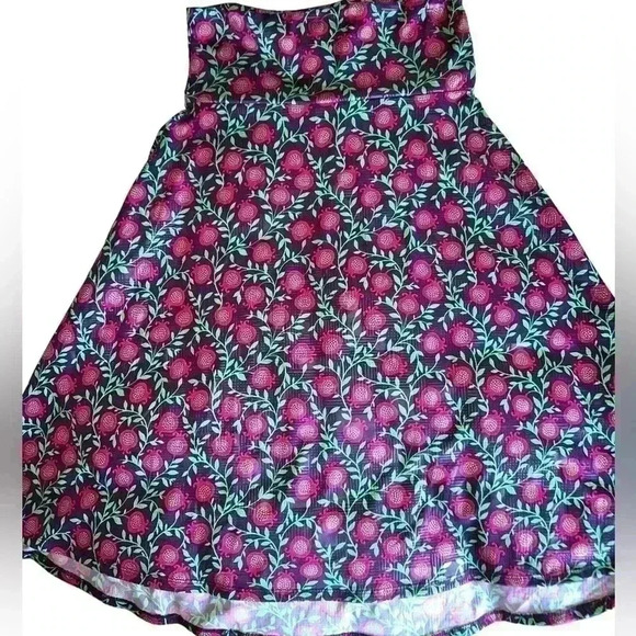 Lularoe small purple floral Azure a-line skirt.‎ NWT. Silky texture - Picture 1 of 6